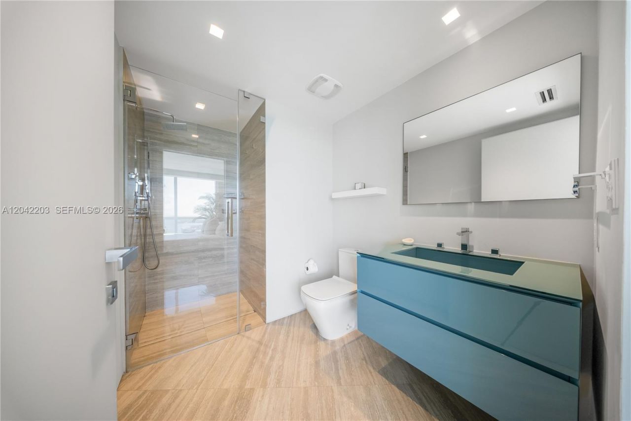 450 Alton Rd , Unit 3301, Miami Beach, FL 33139 Photo