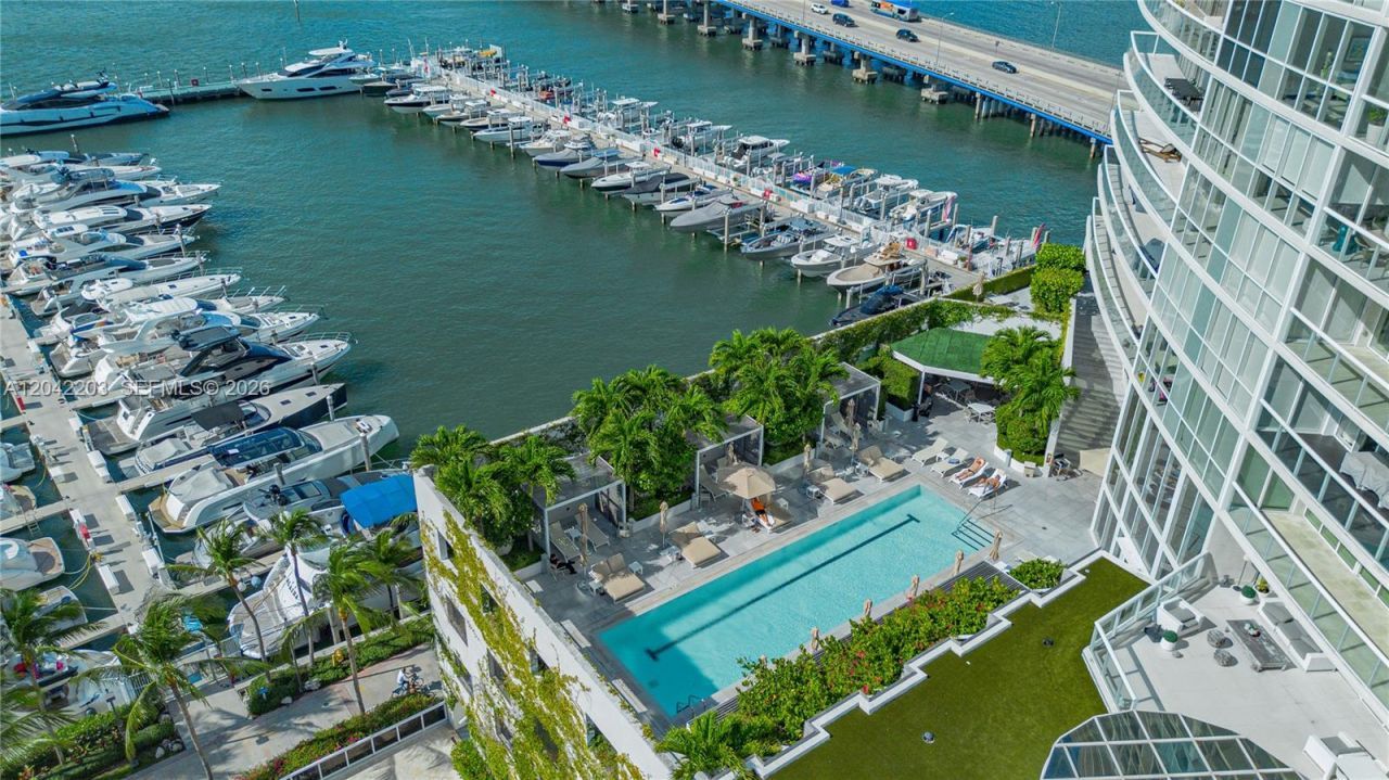 450 Alton Rd , Unit 3301, Miami Beach, FL 33139 Photo