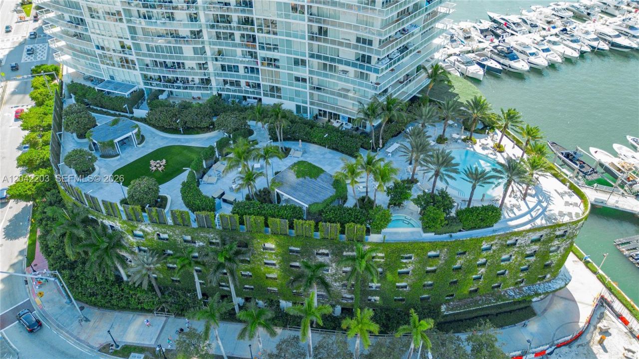 450 Alton Rd , Unit 3301, Miami Beach, FL 33139 Photo