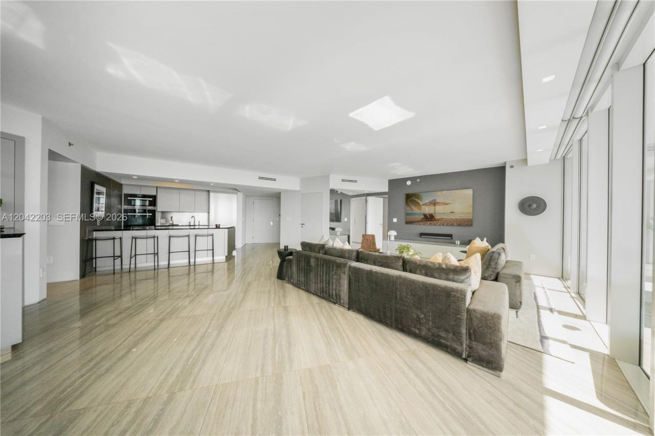 450 Alton Rd , Unit 3301, Miami Beach, FL 33139 Photo