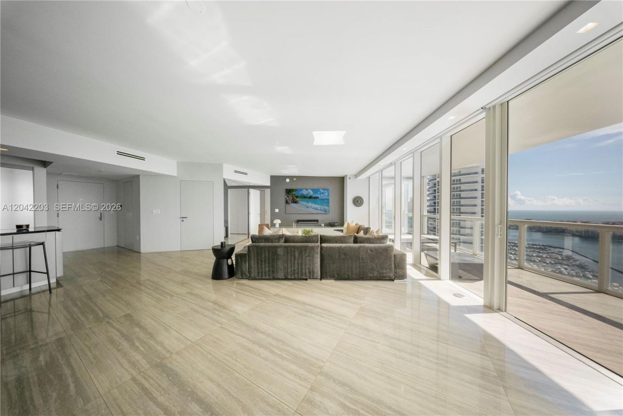 450 Alton Rd , Unit 3301, Miami Beach, FL 33139 Photo