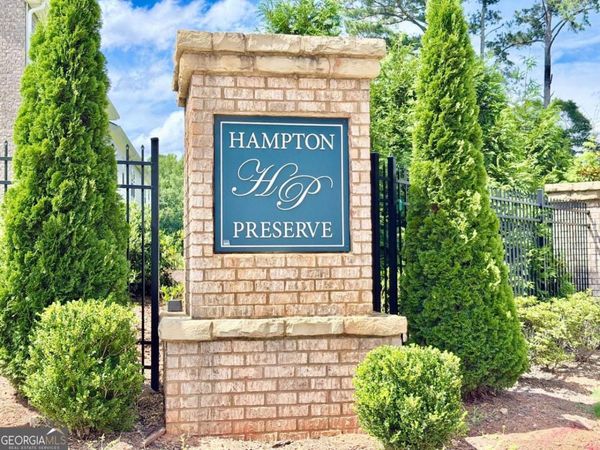 111 Hampton Circle, Mcdonough, GA 30253