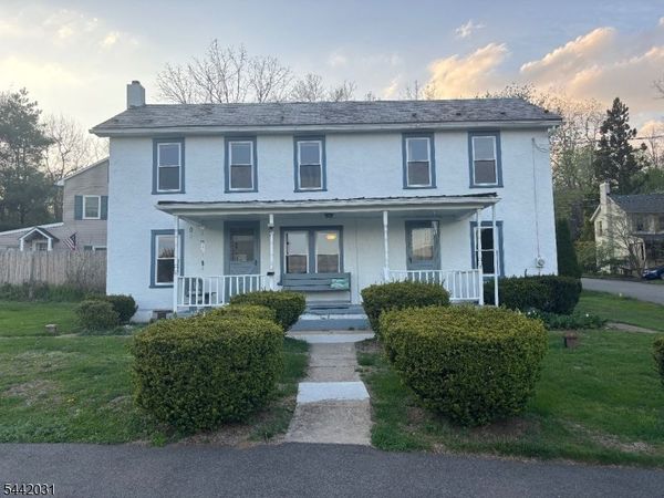 6 Thacher Ave, Greenwich, NJ 08886