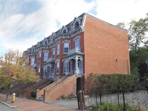 70 Temple St, Unit 1, Springfield, MA 01105