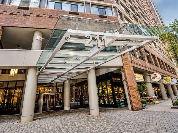 211 E Ohio Street , Unit 1821, Chicago, IL 60611