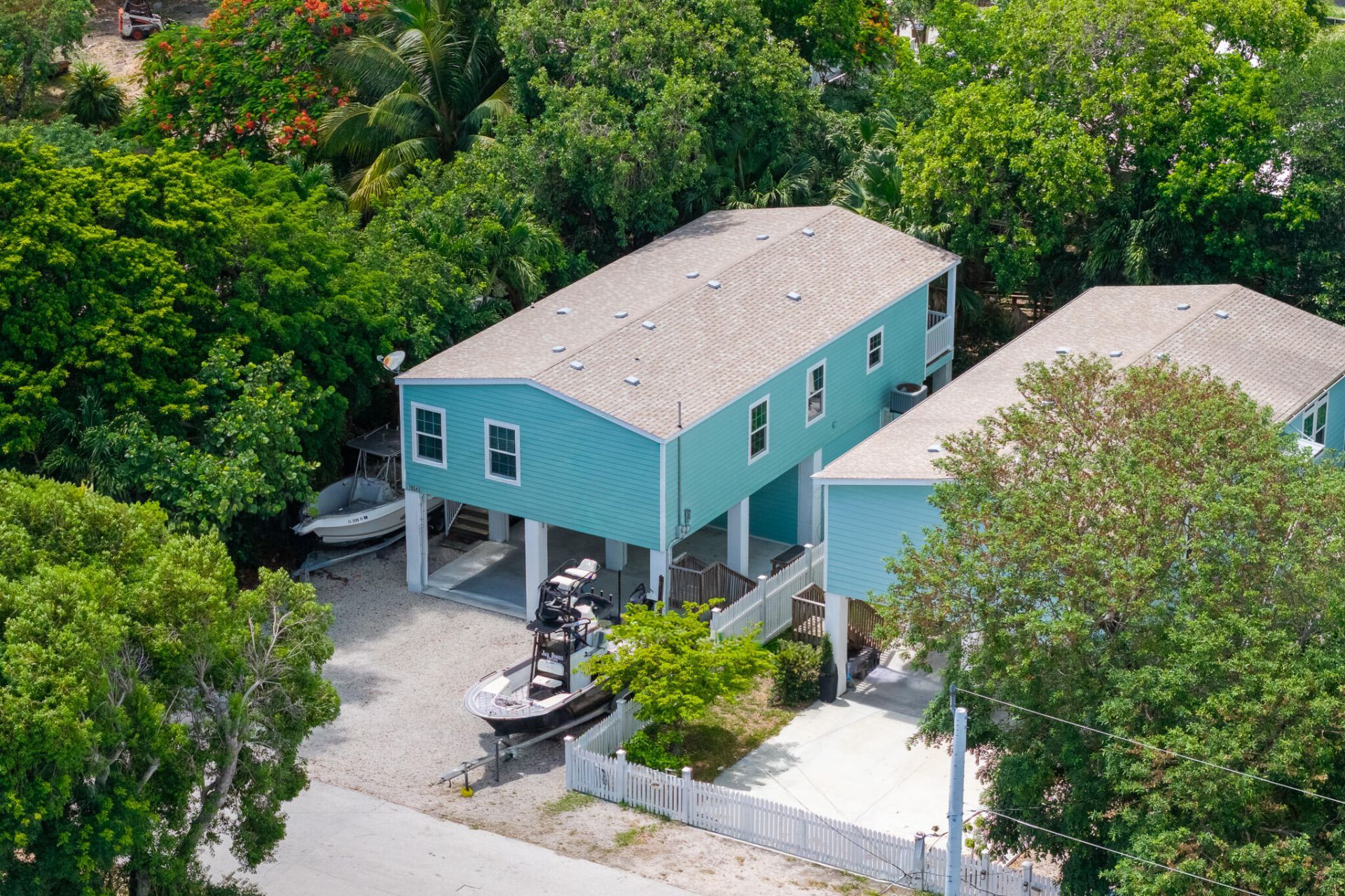 19543 Navajo Street, Sugarloaf, FL 33042 Photo