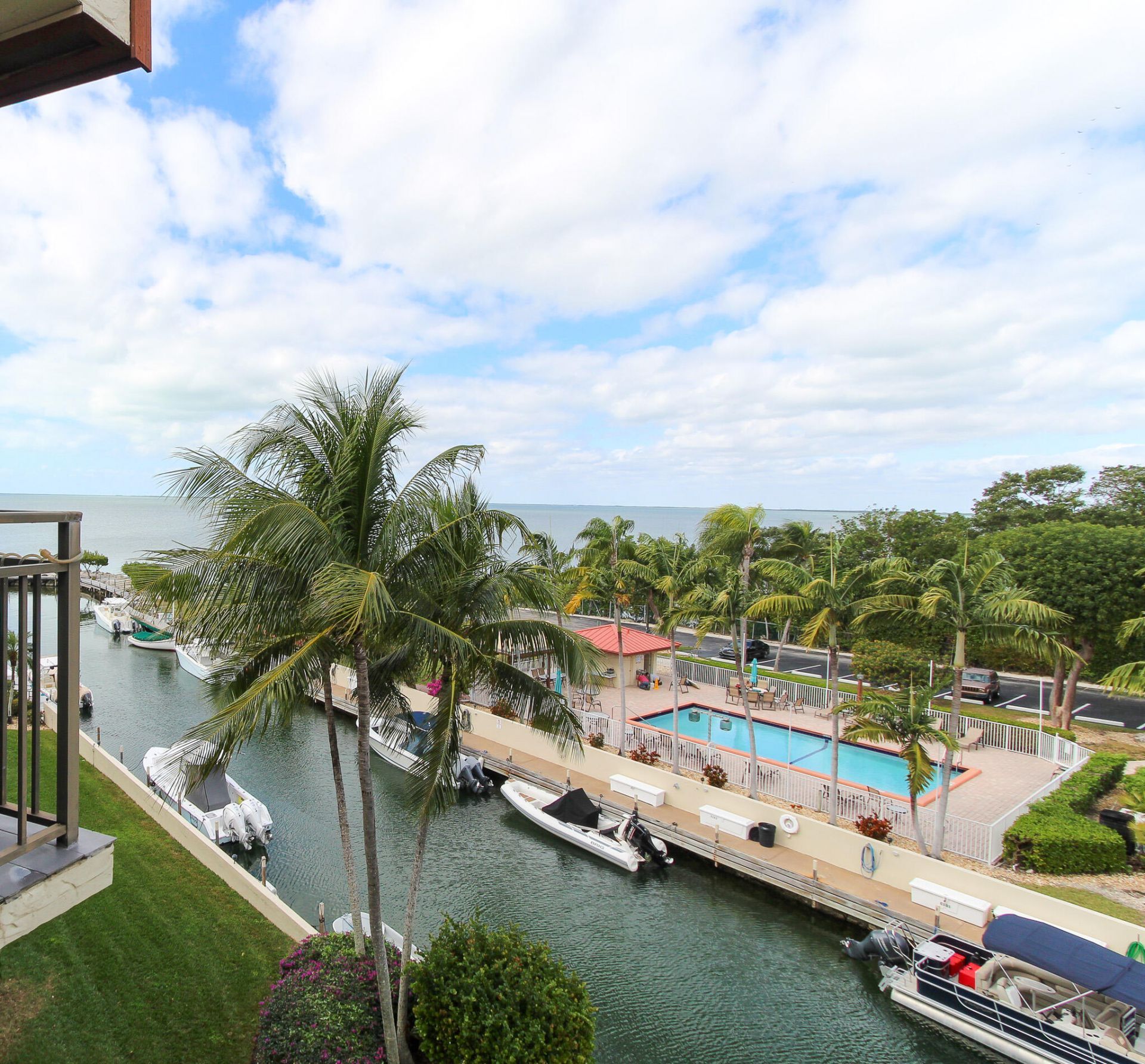 104500 Overseas Highway, Unit APT A403, Key Largo, FL 33037 Photo