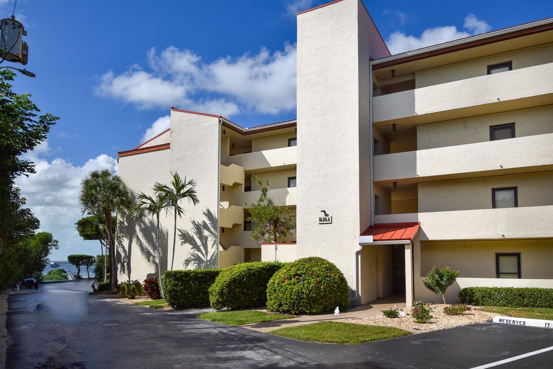 104500 Overseas Highway, Unit APT A403, Key Largo, FL 33037 Photo