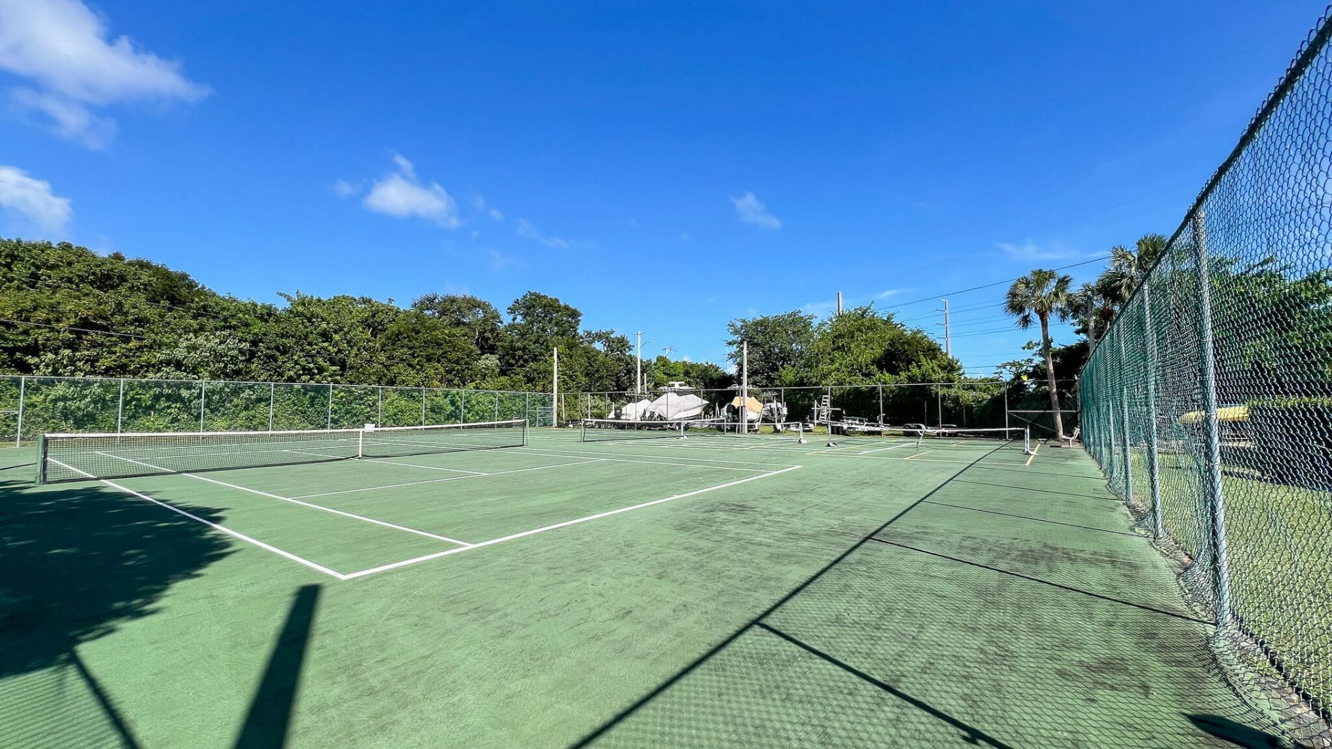 104500 Overseas Highway, Unit APT A403, Key Largo, FL 33037 Photo