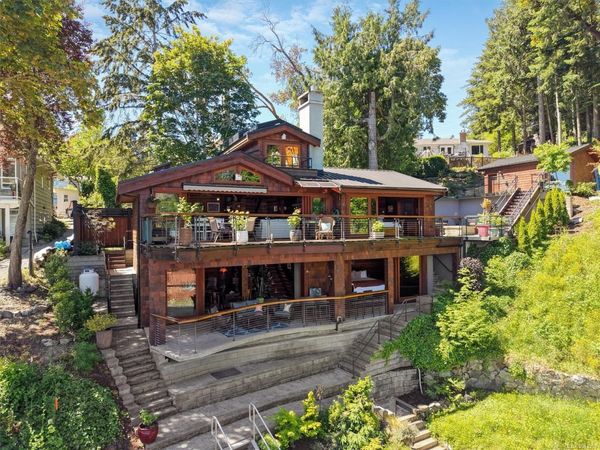 10968 Madrona Dr , North Saanich, BC V8R 6K2