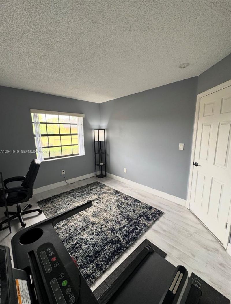 Please Call For Address, Miami, FL 33179 Photo