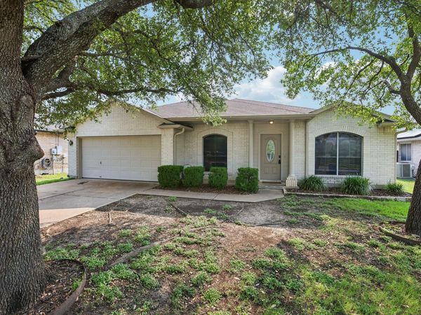 2656 Bradley LN, Round Rock, TX 78664