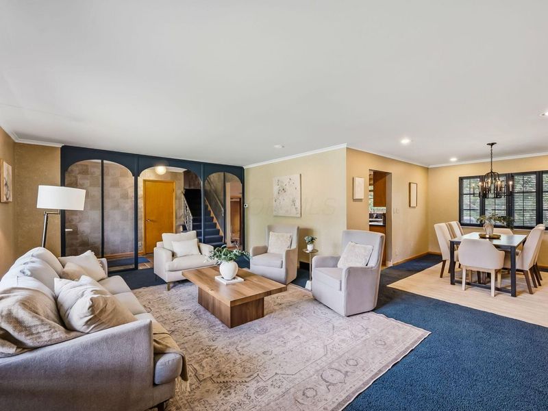 2599 SONATA Drive, Columbus, OH 43209 Photo 9