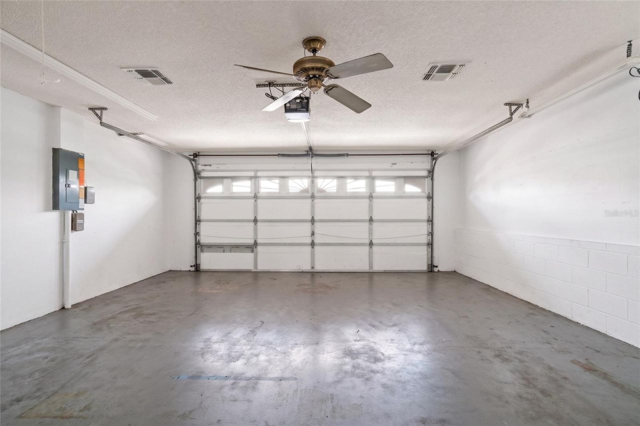 1174 Muscovy Drive , Spring Hill, FL 34608 Photo