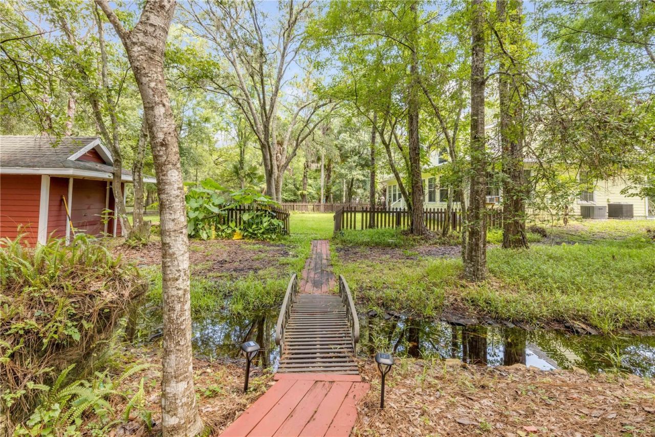 227 N Samsula Drive, New Smyrna Beach, FL 32168 Photo