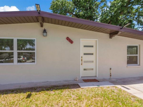 2112 W IDLEWILD AVENUE , TAMPA, FL 33603