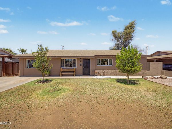 7420 E TAYLOR Street, Scottsdale, AZ 85257