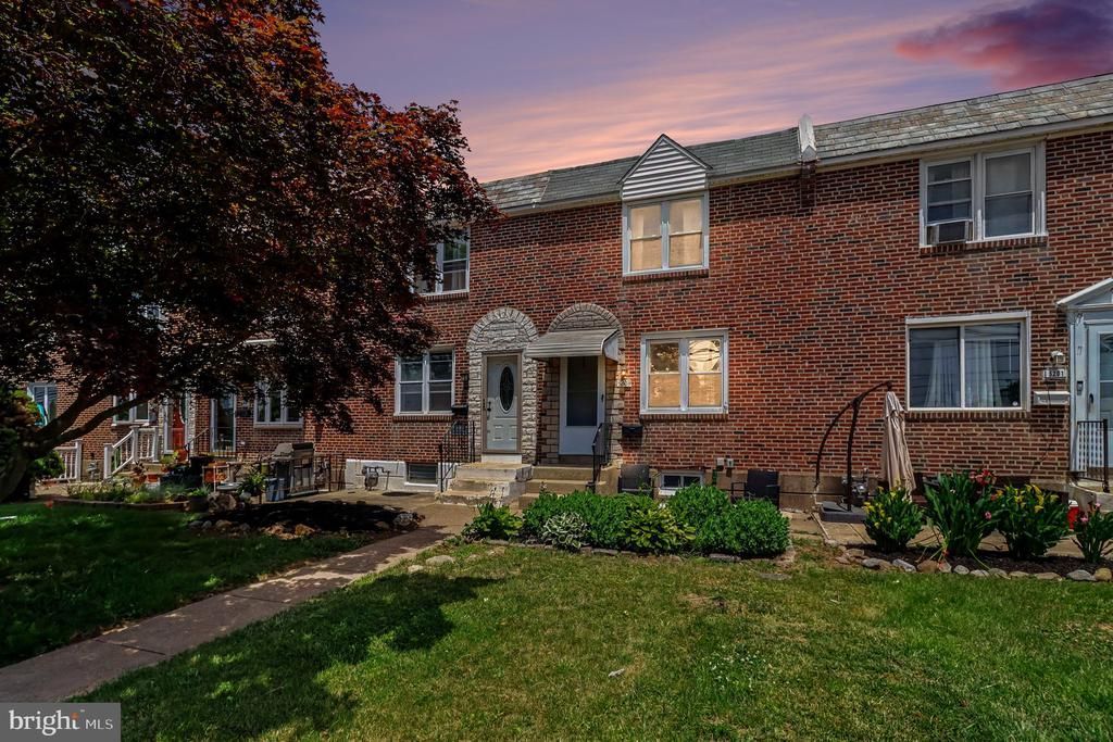 5203 N SPRINGFIELD ROAD, CLIFTON HEIGHTS, PA 19018