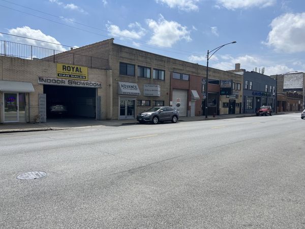 3433 N Pulaski Road, Chicago, IL 60641