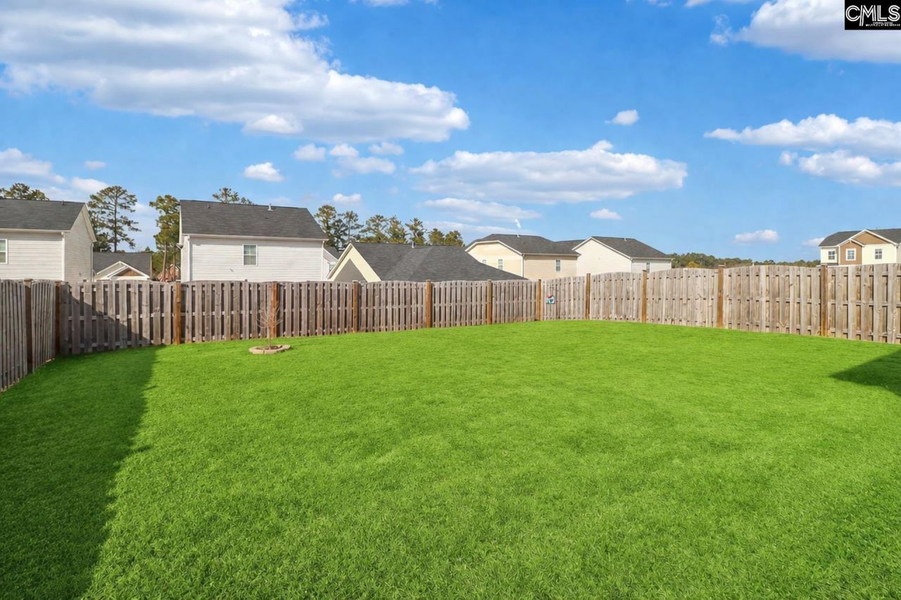 247 Chetsley Drive  Photo 4