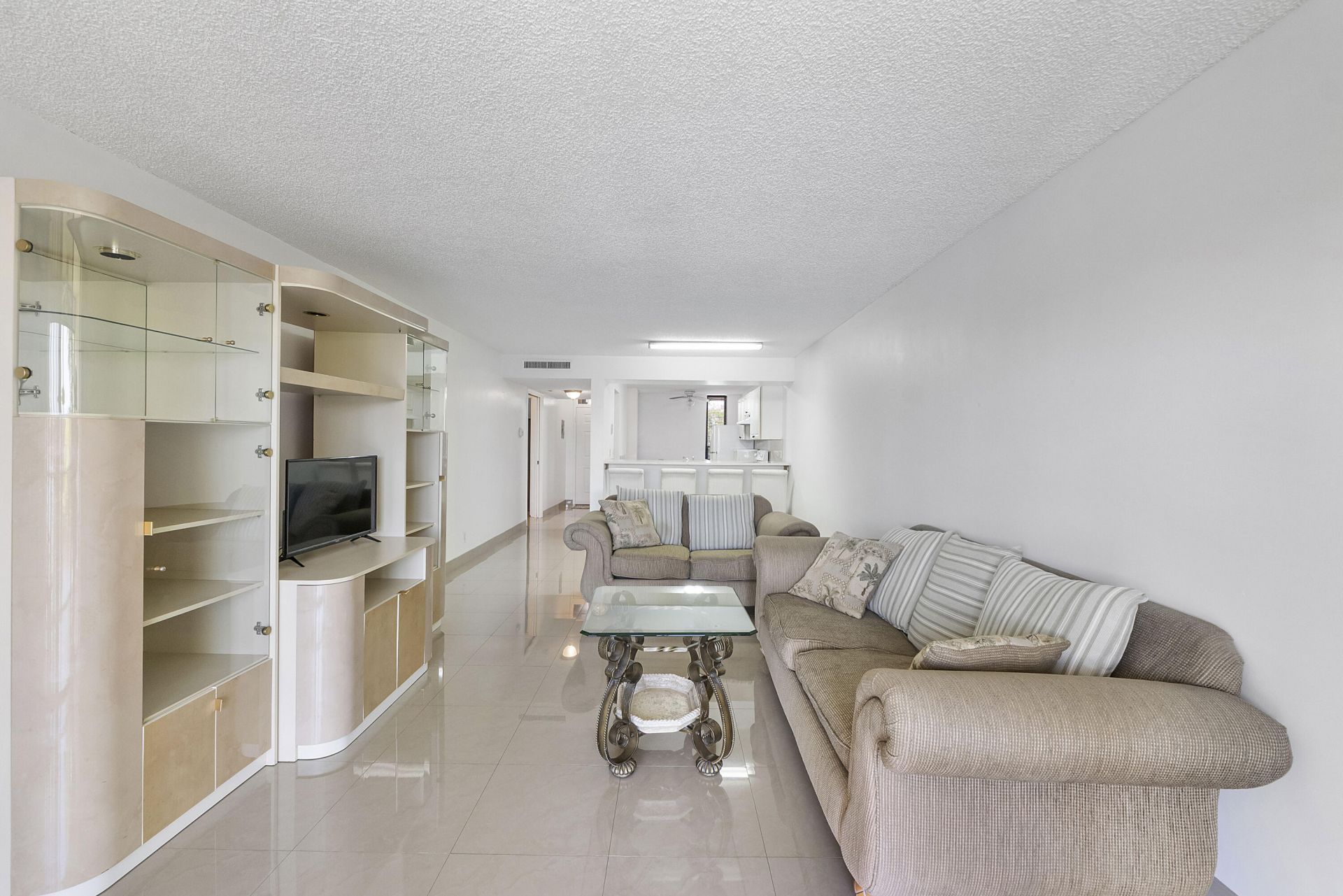 5828 Coral Lake Drive, Margate, FL 33063 Photo
