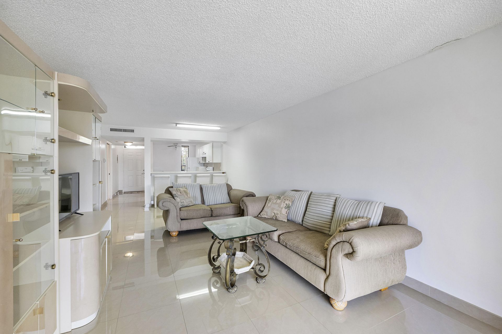 5828 Coral Lake Drive, Margate, FL 33063 Photo