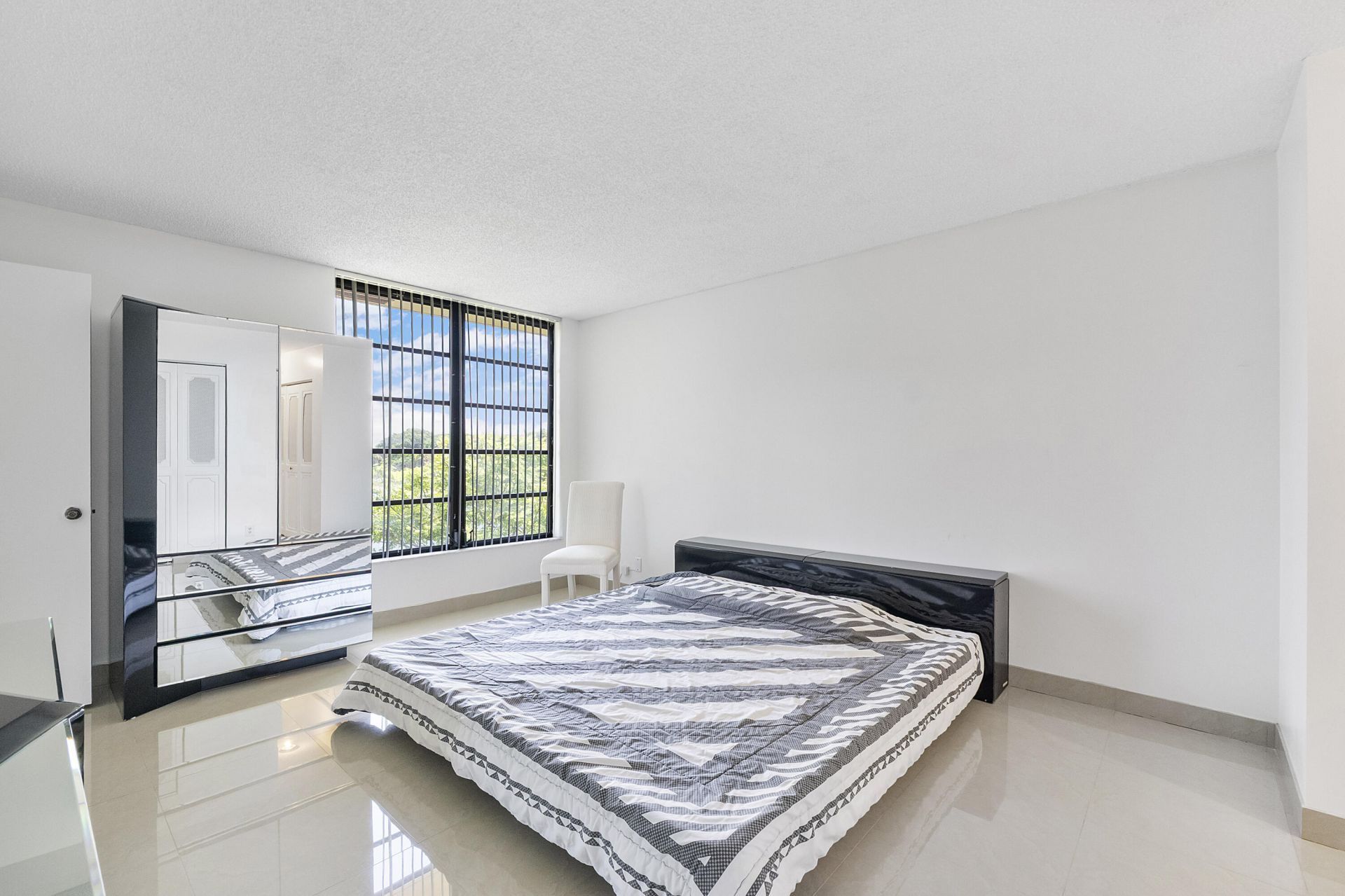 5828 Coral Lake Drive, Margate, FL 33063 Photo