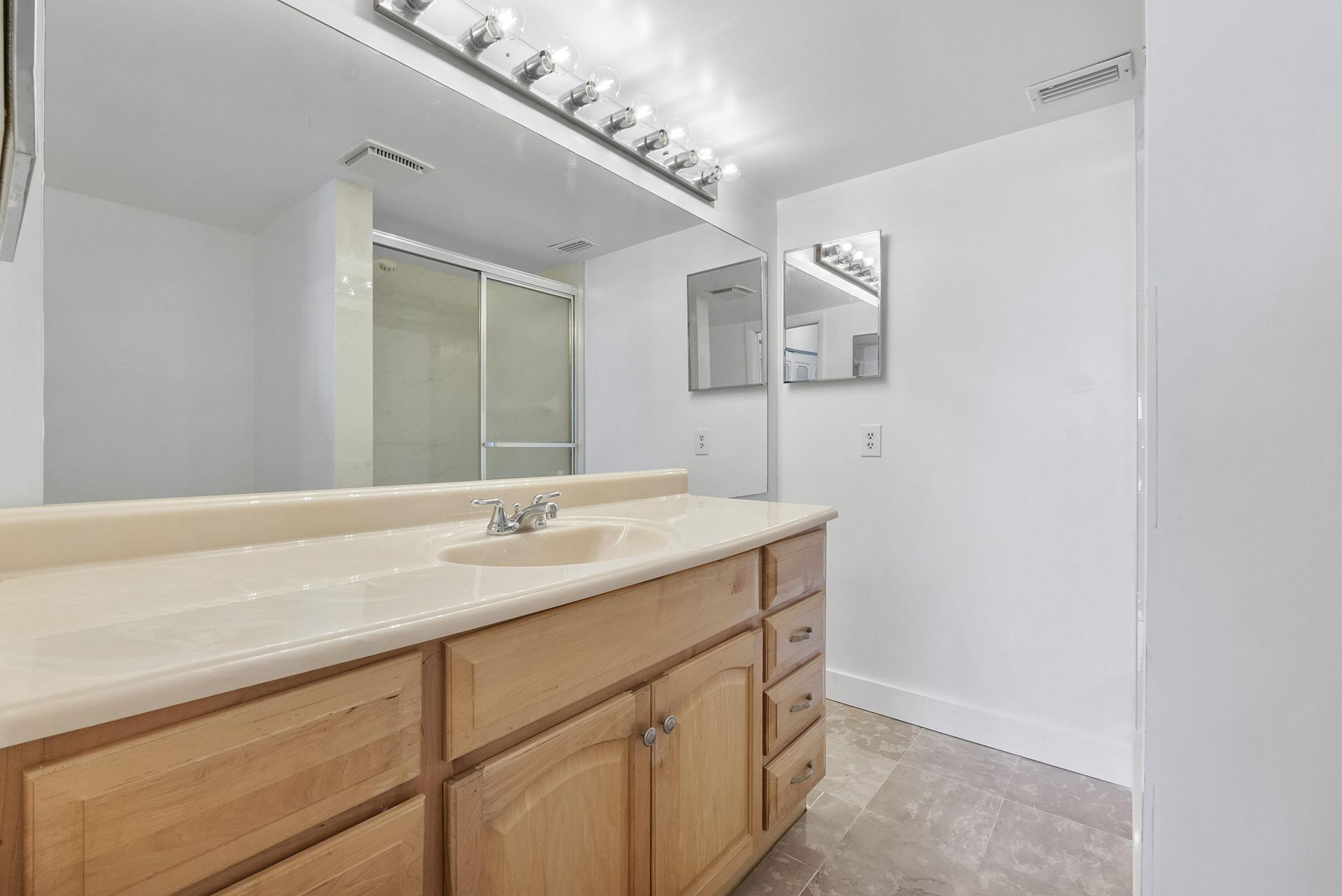 5828 Coral Lake Drive, Margate, FL 33063 Photo