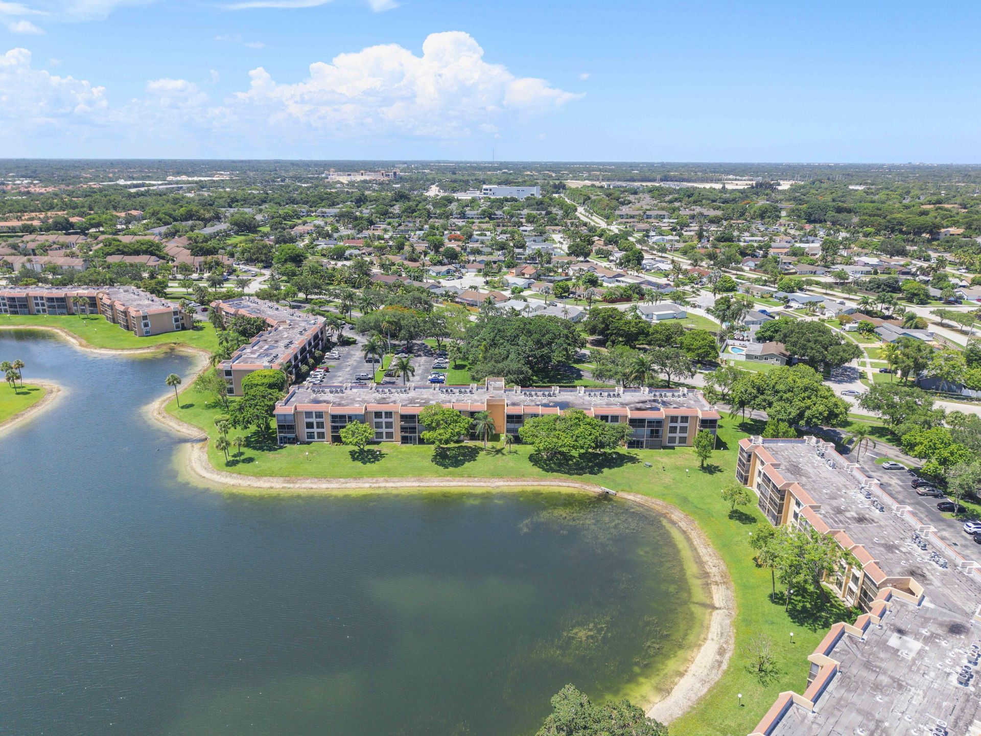 5828 Coral Lake Drive, Margate, FL 33063 Photo