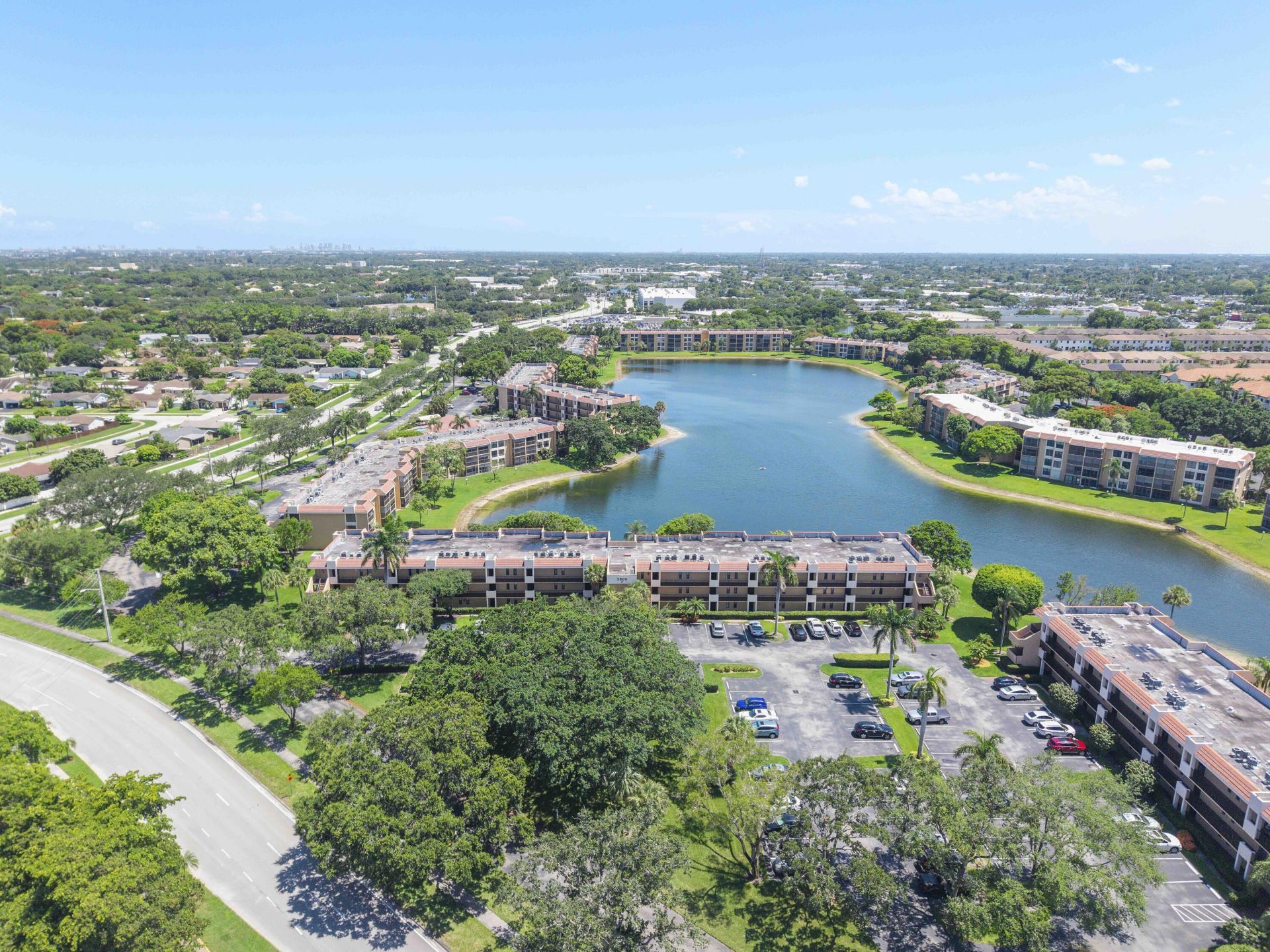 5828 Coral Lake Drive, Margate, FL 33063 Photo