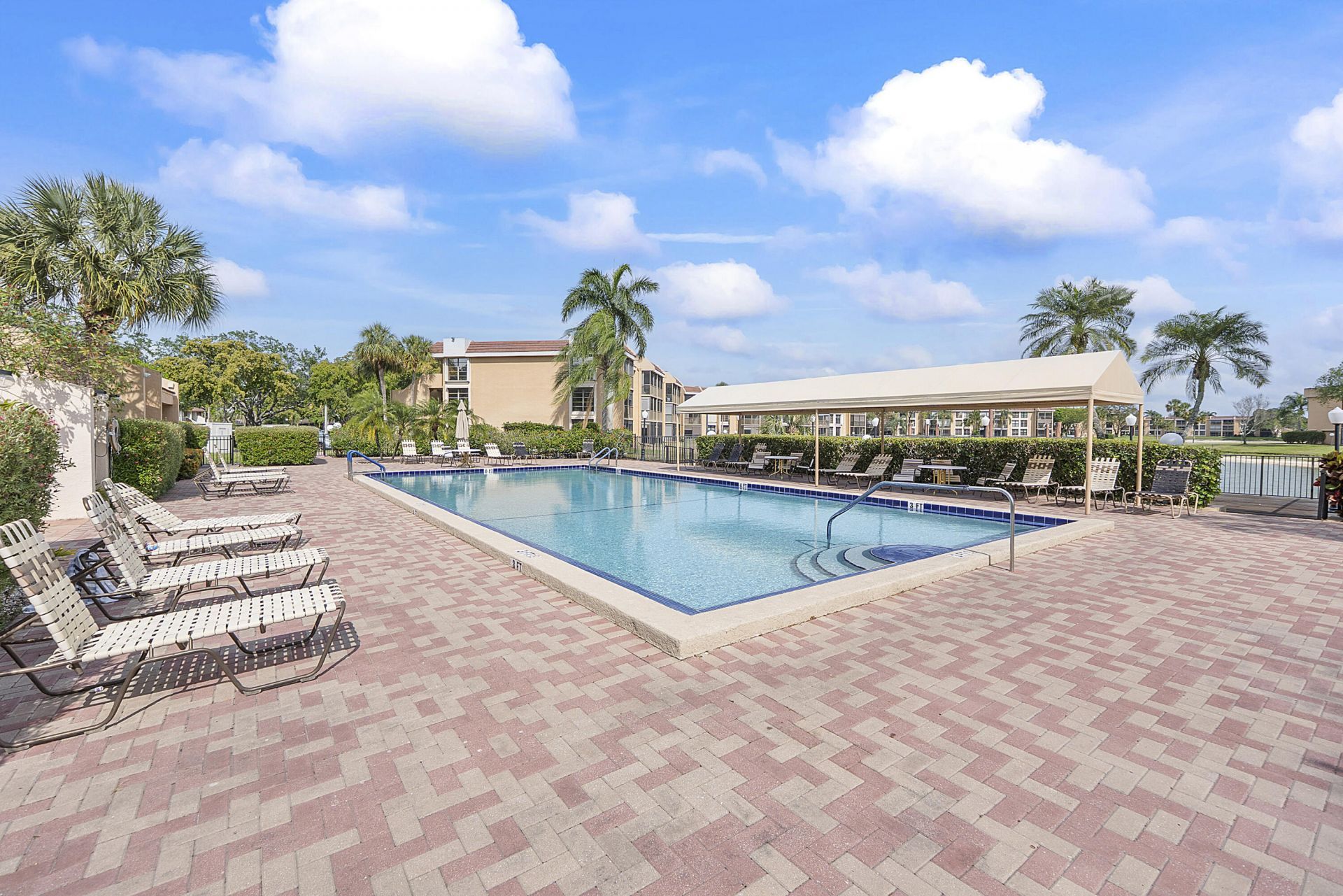 5828 Coral Lake Drive, Margate, FL 33063 Photo