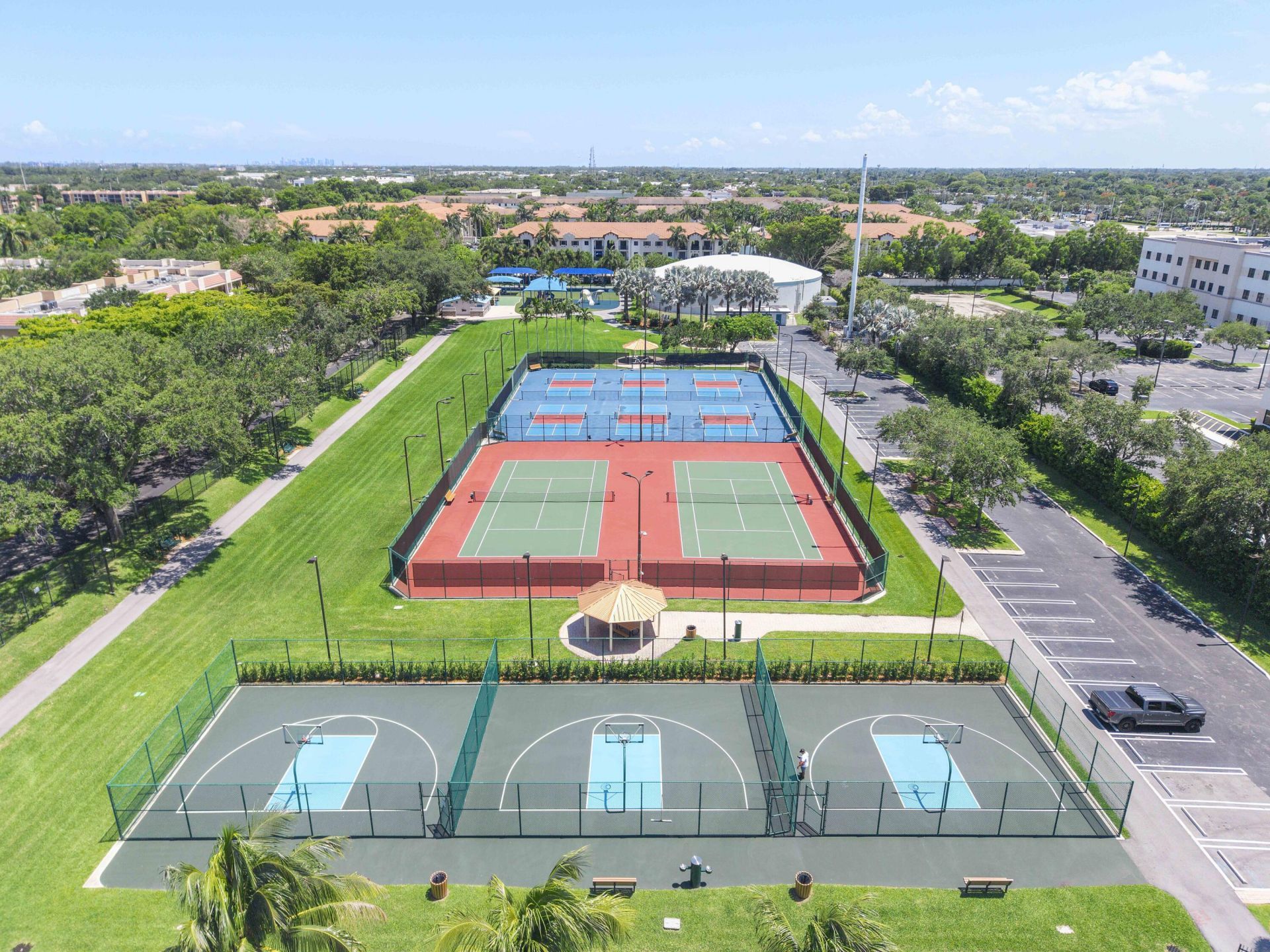 5828 Coral Lake Drive, Margate, FL 33063 Photo