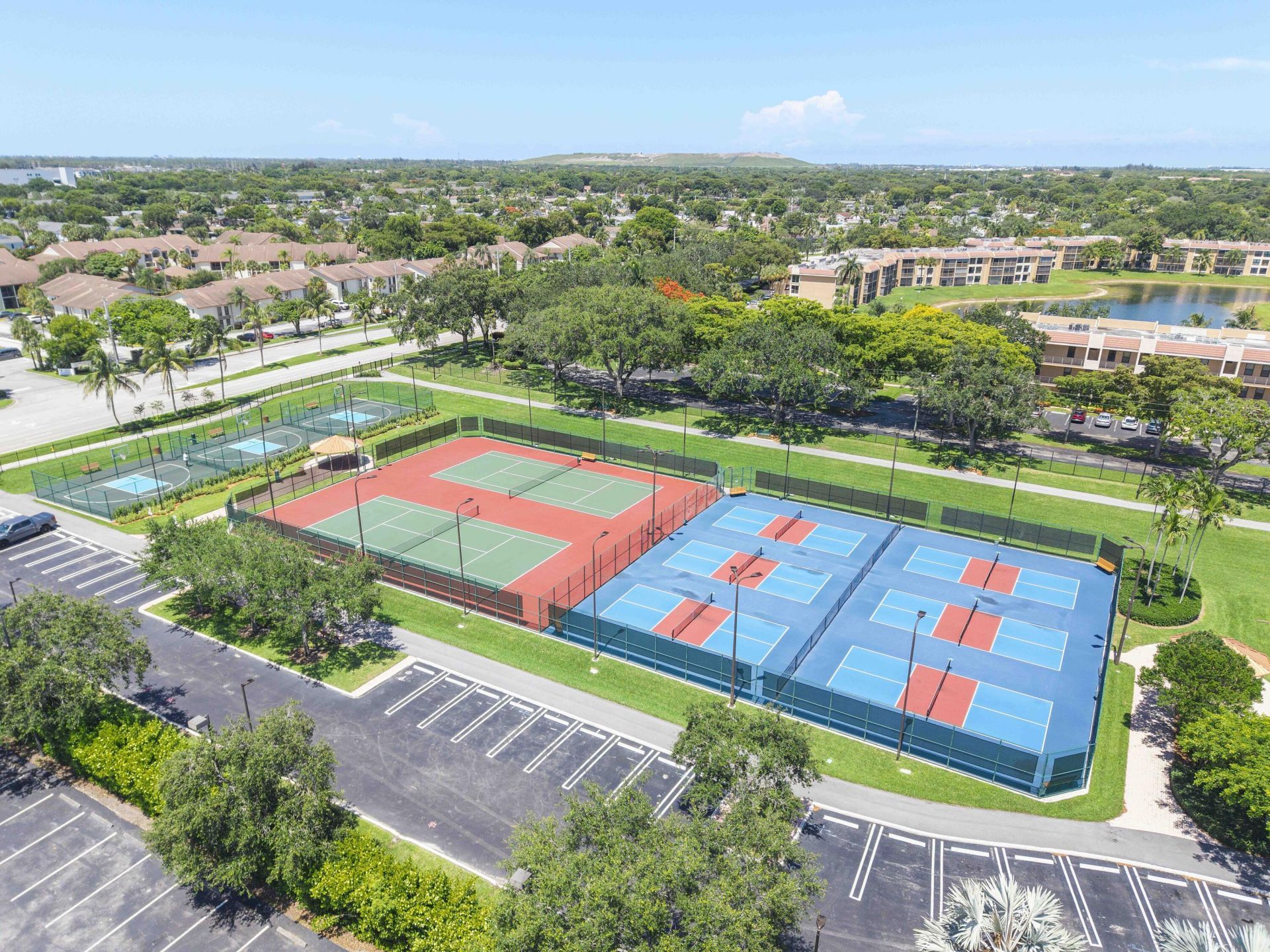 5828 Coral Lake Drive, Margate, FL 33063 Photo