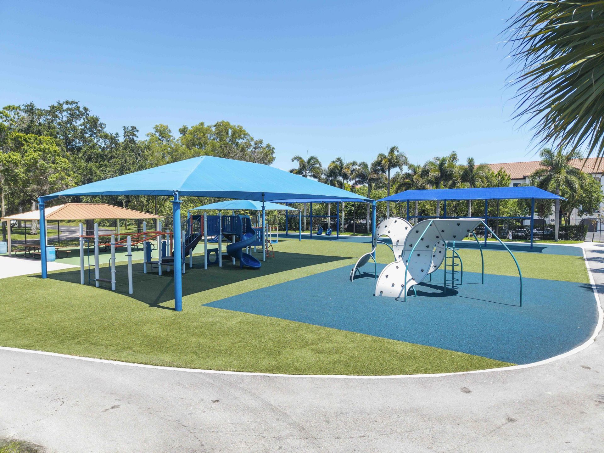 5828 Coral Lake Drive, Margate, FL 33063 Photo