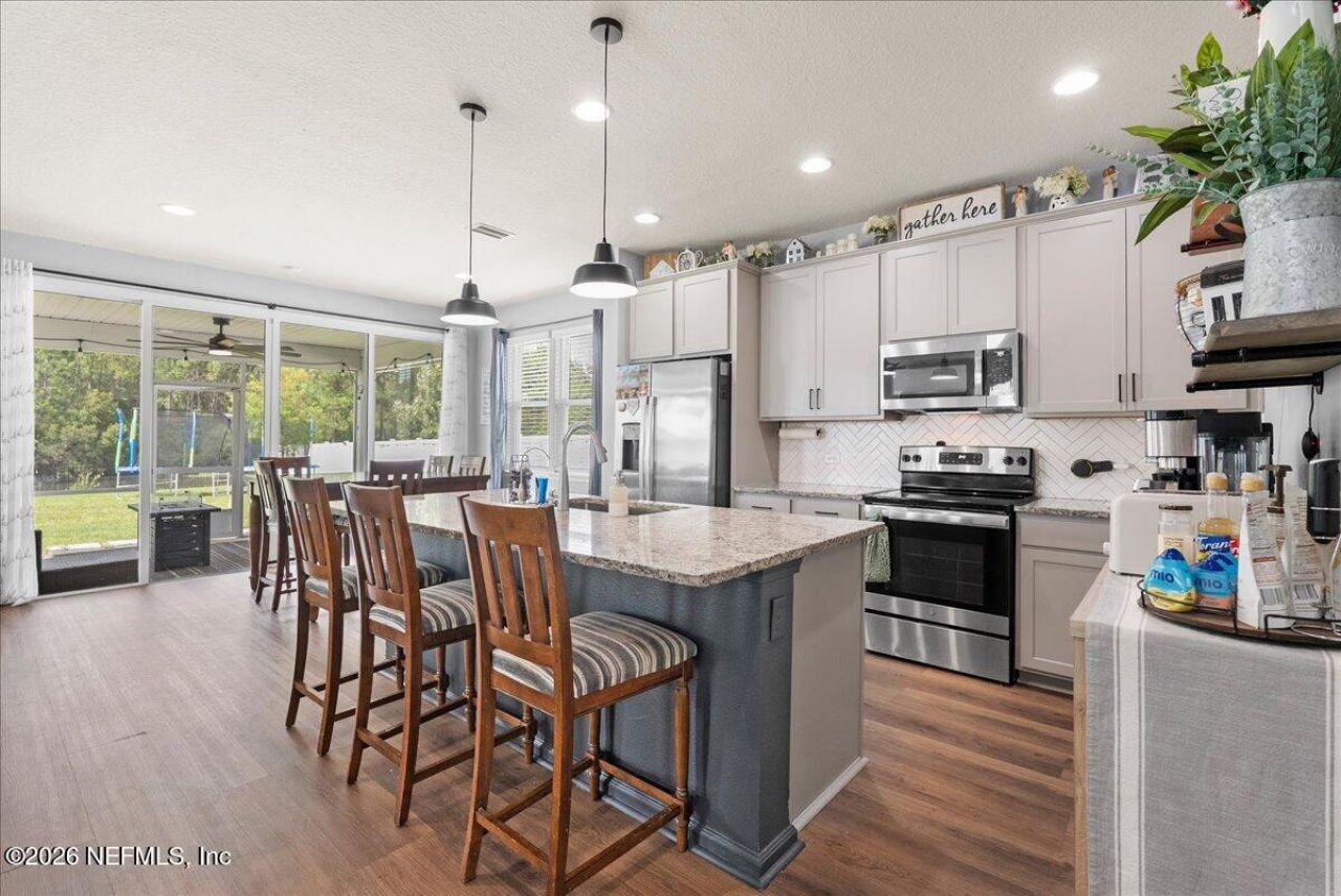 4518 Pine Ridge Parkway, Middleburg, FL 32068 Photo