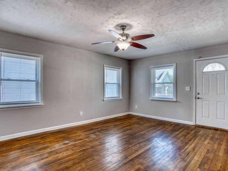 1736 S 6th Street, Columbus, OH 43207 Photo 9