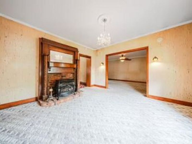 284 N Kennebec Avenue, McConnelsville, OH 43756 Photo 4