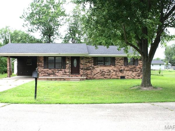 601 Harry Drive, Dexter, MO 63841