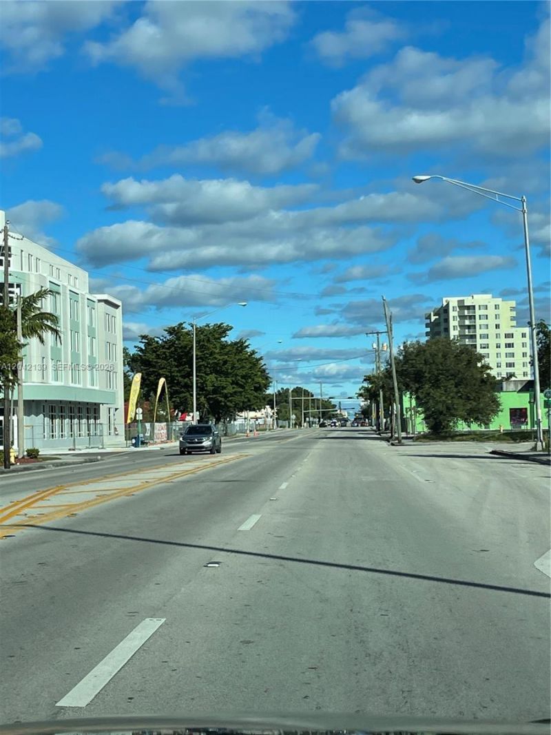 2901 NW 50th St, Miami, FL 33142 Photo