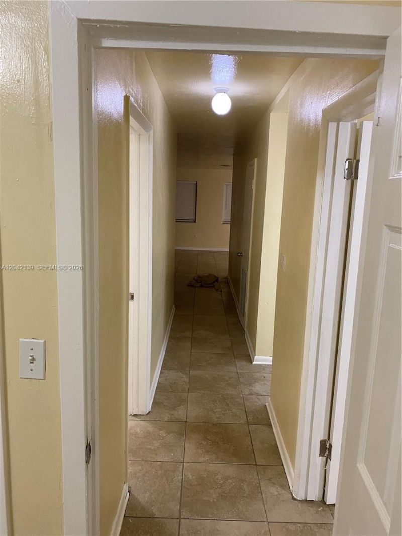 2901 NW 50th St, Miami, FL 33142 Photo