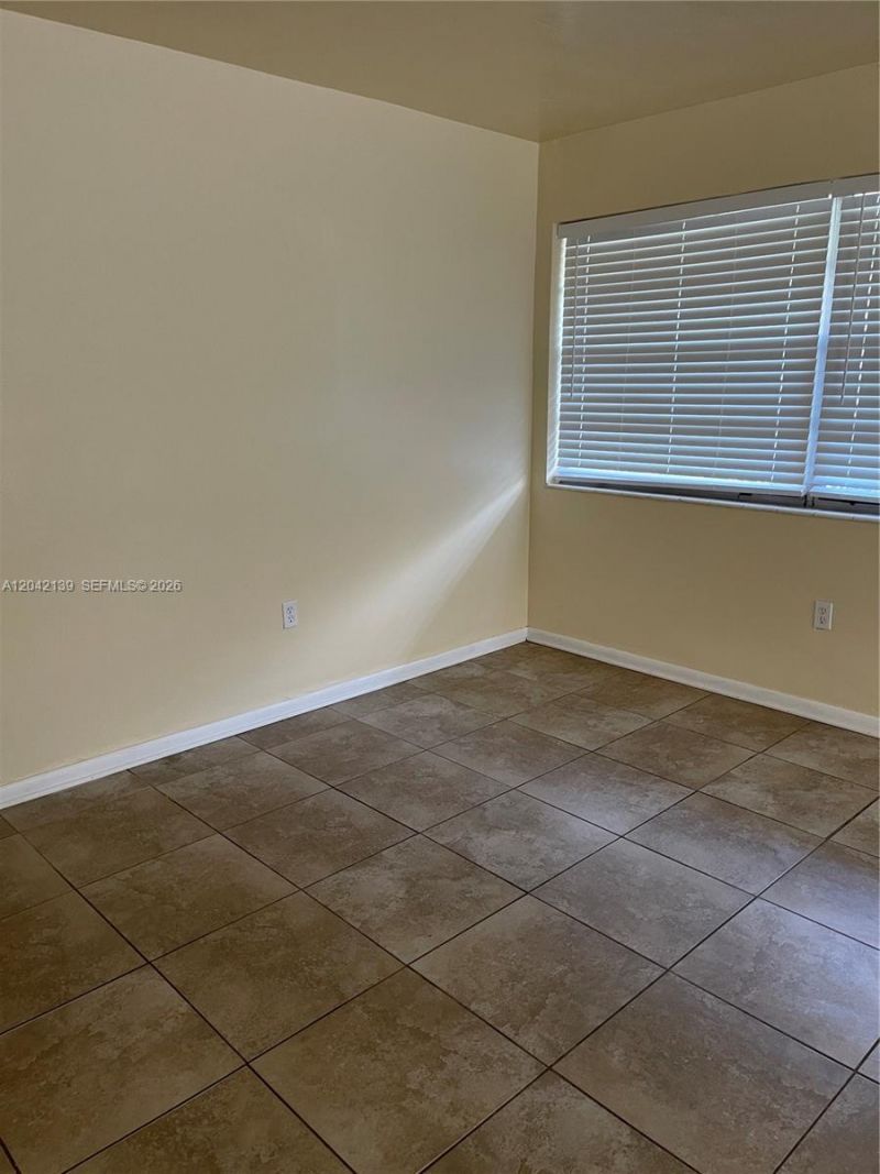 2901 NW 50th St, Miami, FL 33142 Photo