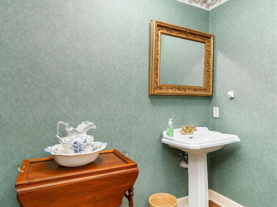 Property Image 28