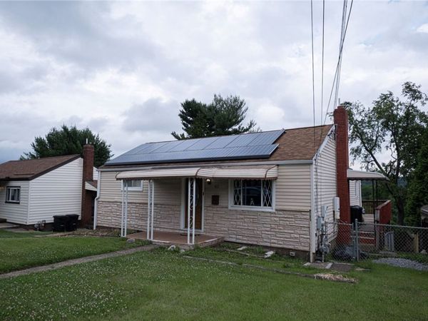 422 Oakhurst Avenue , North Versailles, PA 15137