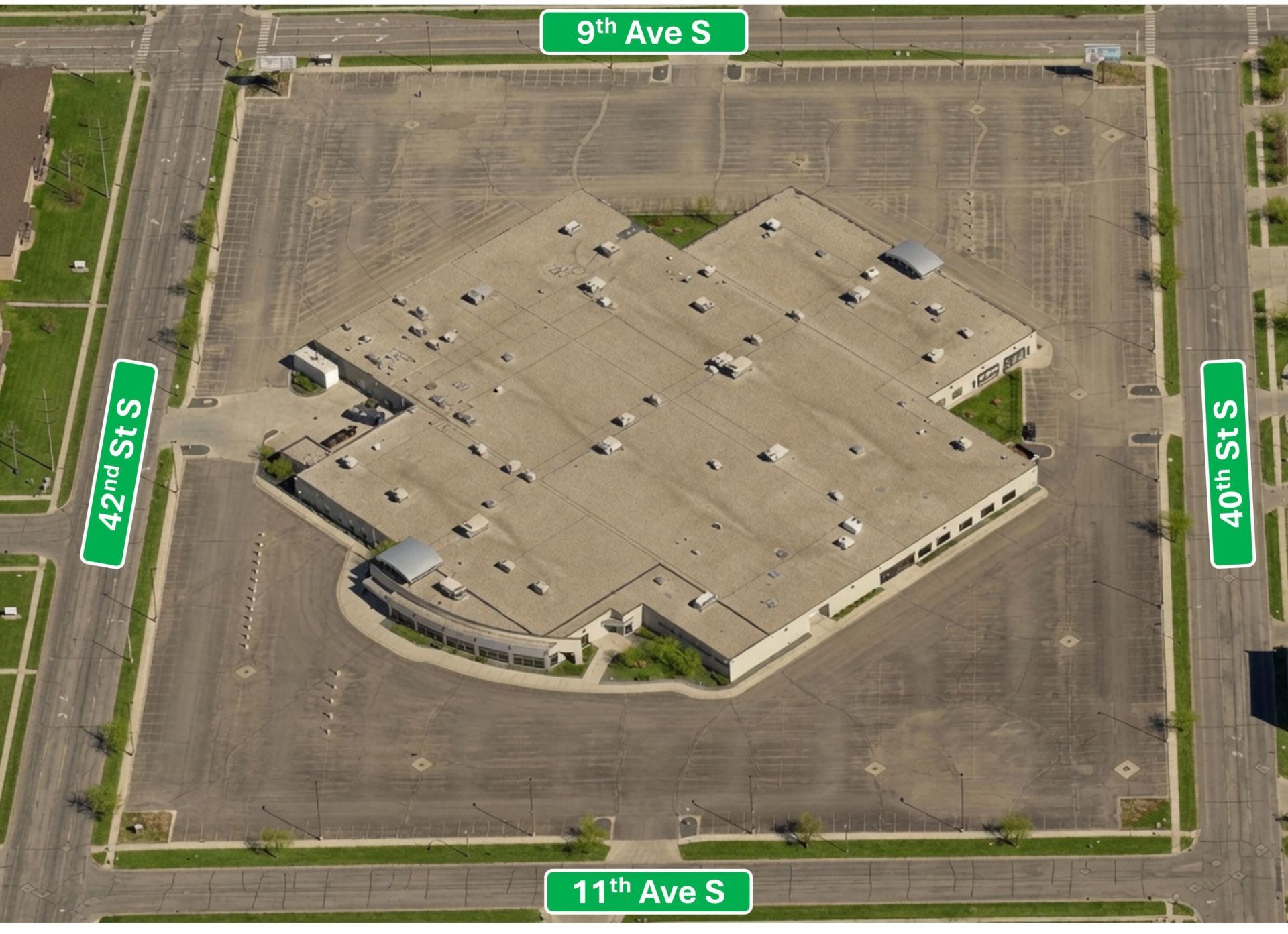 900 42nd, Fargo, ND 58103