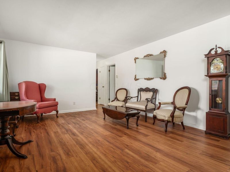 4553 Sandy Lane Road, Columbus, OH 43224 Photo 3
