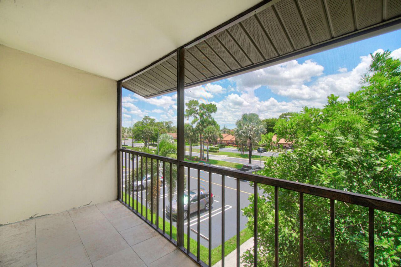 627 Sea Pine Way, Unit A3, Greenacres, FL 33415 Photo