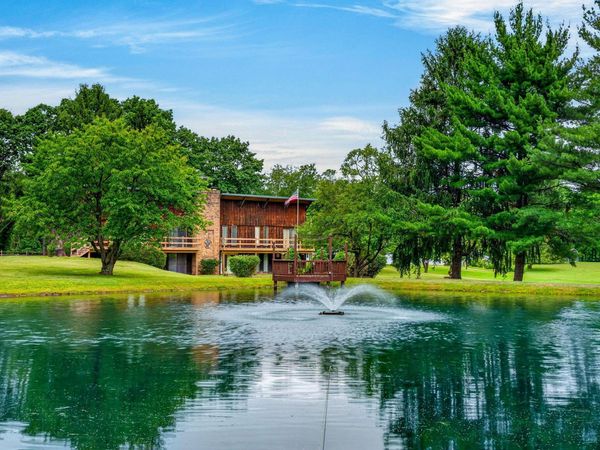 3375 Sitterley Road NW, Canal Winchester, OH 43110
