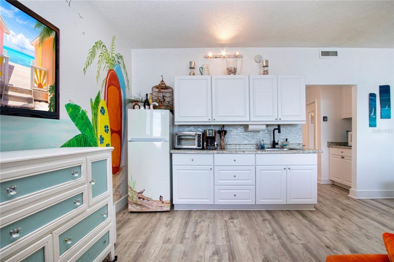611 Destiny Drive , Unit 403, Ruskin, FL 33570 Photo