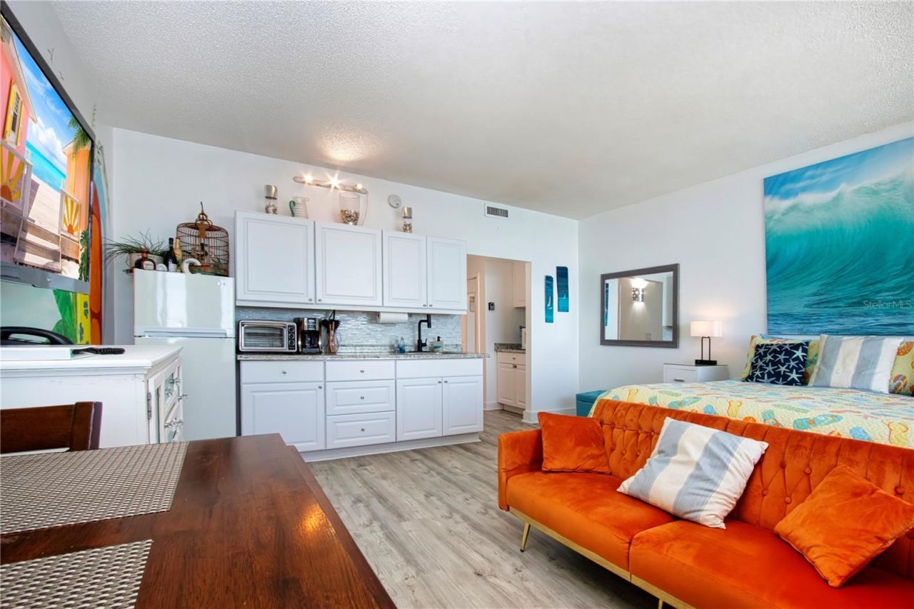 611 Destiny Drive , Unit 403, Ruskin, FL 33570 Photo