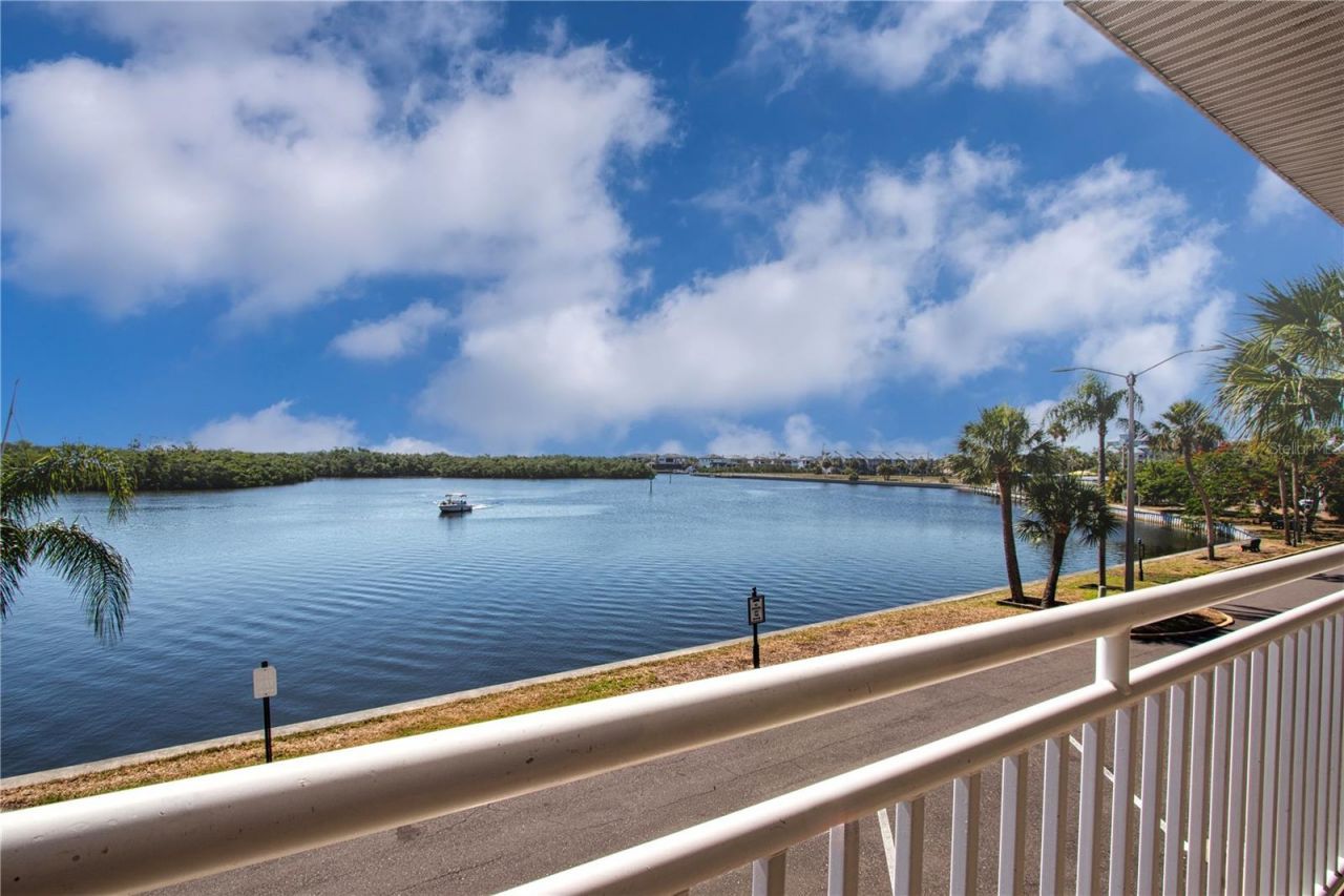 611 Destiny Drive , Unit 403, Ruskin, FL 33570 Photo